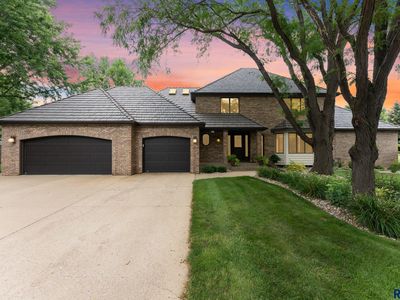 904 W Chicory Ln, Sioux Falls, SD, 57108
