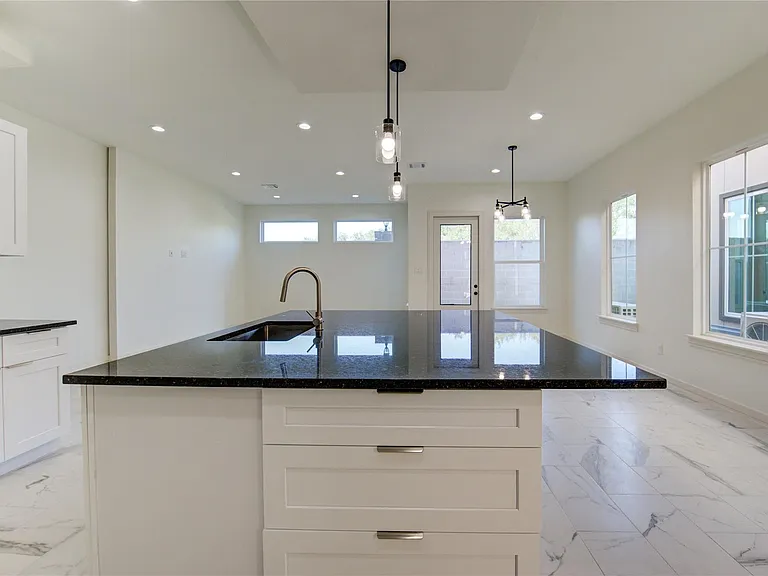 2922 El Fenice Ln — Photo 31