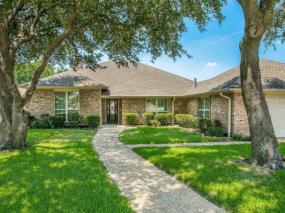 4121-fairlakes-ct-dallas-tx-High-Res-2.jpg
