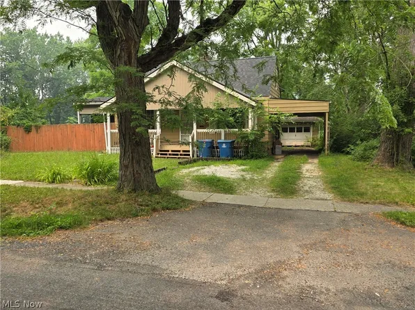 617 Cuyahoga St, Kent, OH 44240