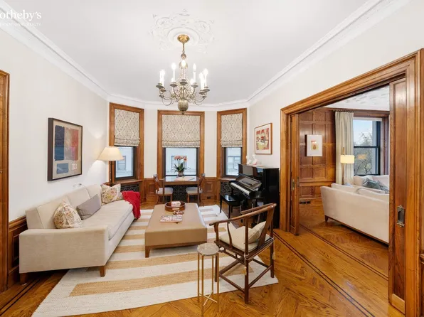 190 Riverside Drive image 7 of 20