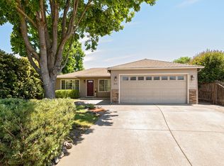 1415 Britt Dr, Medford, OR 97501