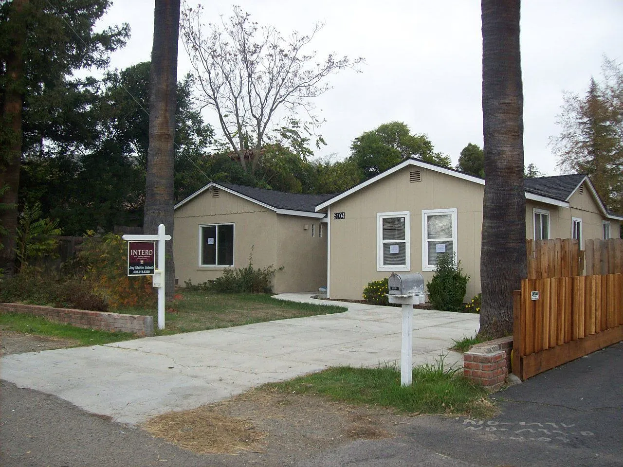 5104 Alum Rock Ave photo 1