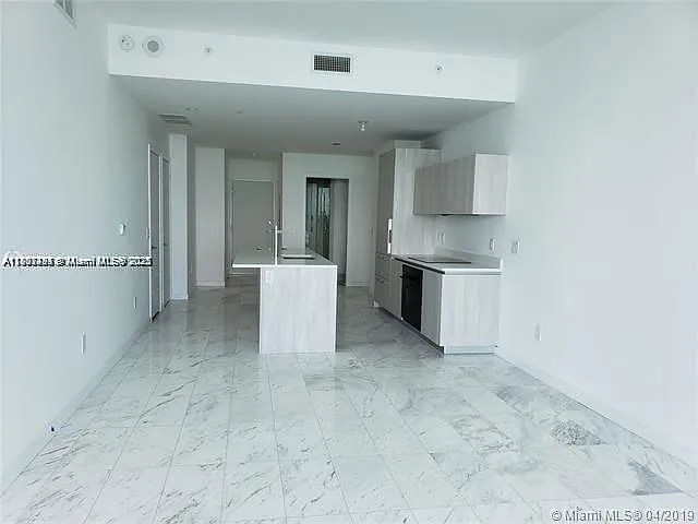 480 NE 31st St #2502 — Photo 3