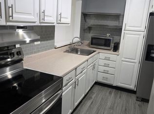 The Horizons, Miami, FL 33173