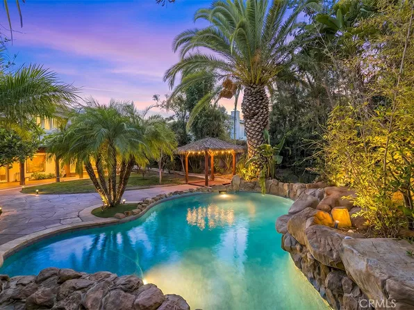 7454 Darnoch Way, West Hills, CA 91307