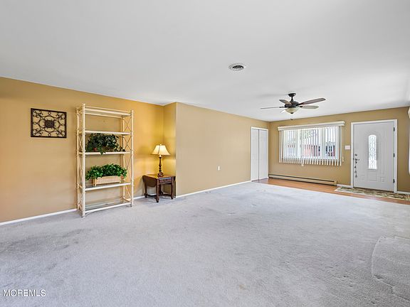 2nd image of 245 Harrington Drive N