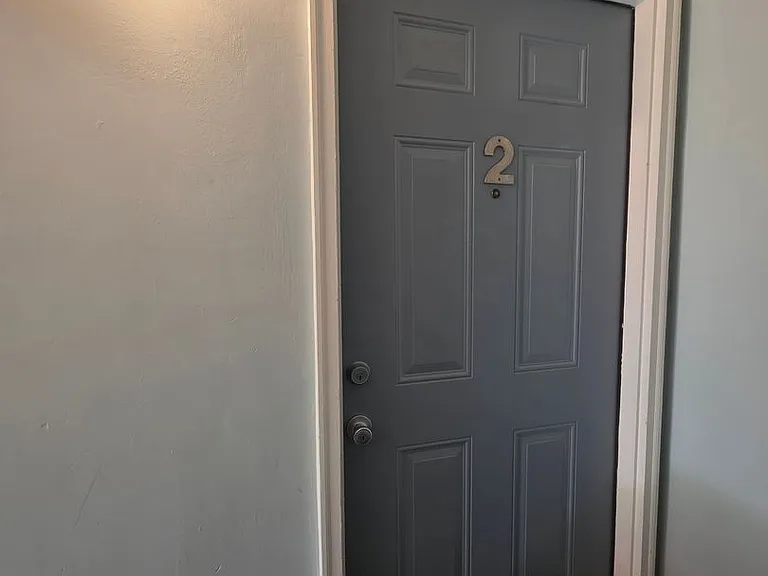 122 D View Ave — Photo 3