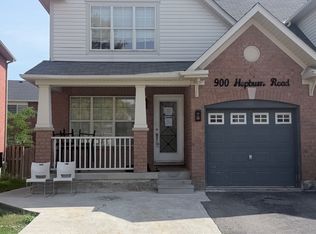 900 Hepburn Rd, Milton, ON L9T 0L2