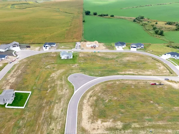 100 S Ridgeview Ave, Crooks, SD 57020