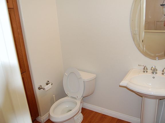 5th image of 2781 Maricopa St