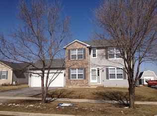 169 W Prairiefield Ave, Cortland, IL 60112