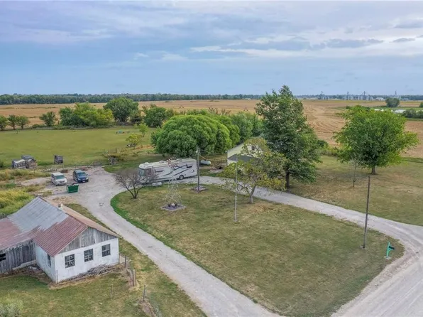 29000 E 291st St, Garden City, MO 64747