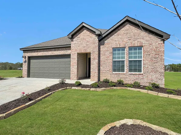 206 Mikah Dr, Maumelle, AR 72113