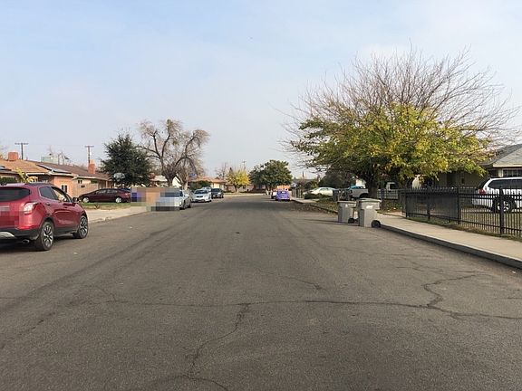 4th image of 4102 E Brentwood Ave