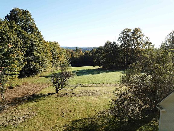5th image of 151 Brown Road