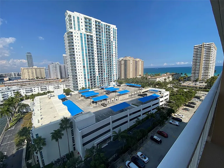 1965 S Ocean Dr #10L — Photo 26