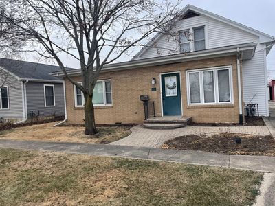 211 19th Ave, Naplate, IL, 61350