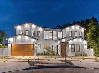 15712 Sutton St, Encino, CA 91436