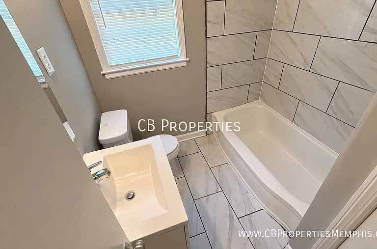 1570 Jay Cv — Photo 8