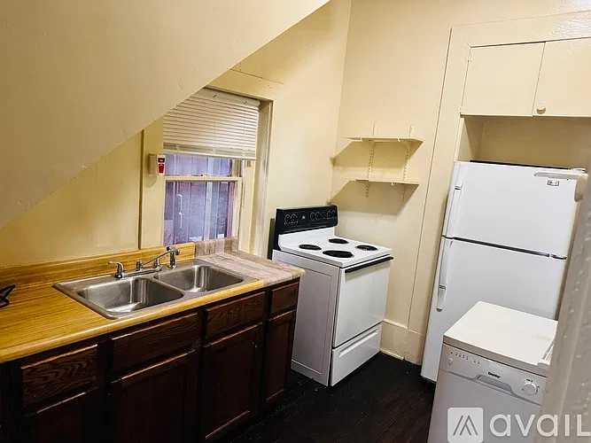 1 bed, 840 sqft, $900 — Photo 2