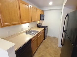 20 Sugar Maple Ln #23, Saint Charles, MO