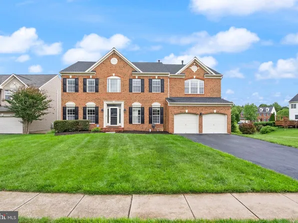 175 Alpine Dr SE, Leesburg, VA 20175