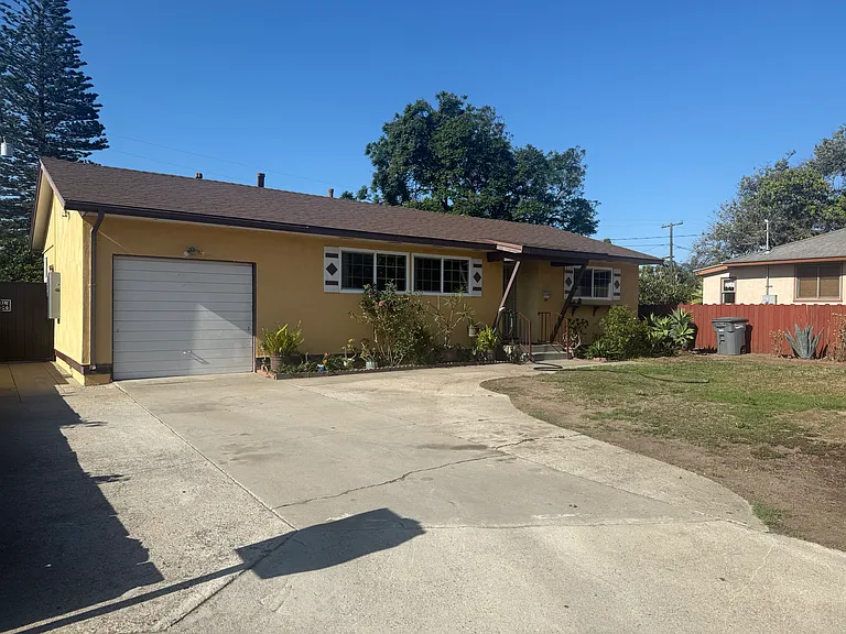 346 Harvard St — Photo 1