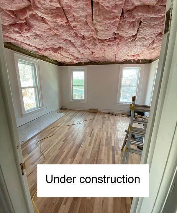 1st image of 25 Court St APT 1