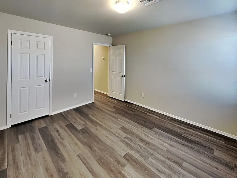 408 Fox Burrow Ln — Photo 15