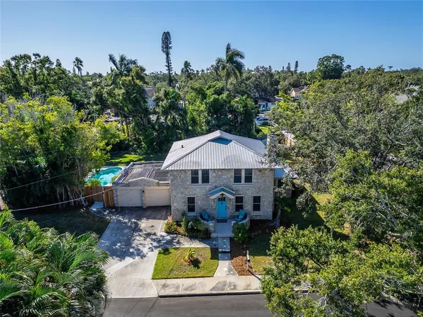 1933 3rd Ave W, Bradenton, FL 34205