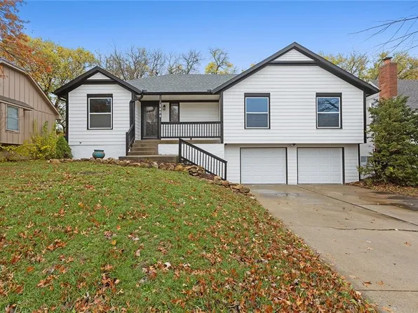 1404 SE 5th Ter, Lees Summit, MO 64063