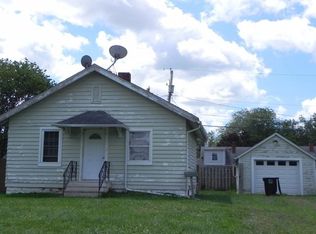 5214 11th Ave, Moline, IL 61265
