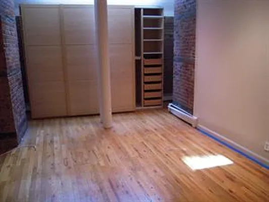 Rented by Douglas Elliman | media 14