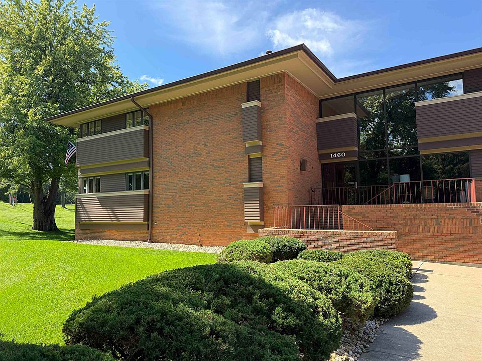 1st image of 1460 S Park Blvd #101