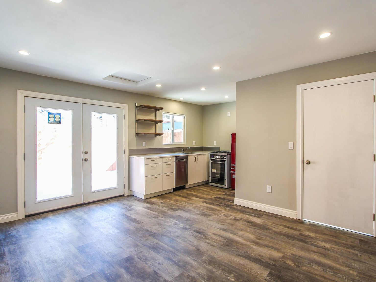 147 1/2 S Gless St, Los Angeles, CA 90033 | Zillow