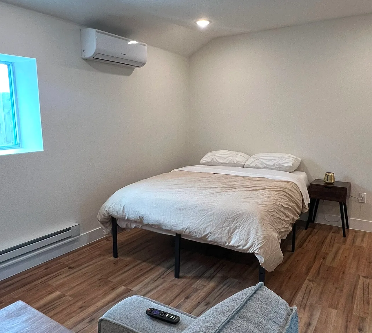 4679 Vine St — Photo 4