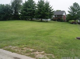 103 Fairway Dr, Waterloo, IL 62298