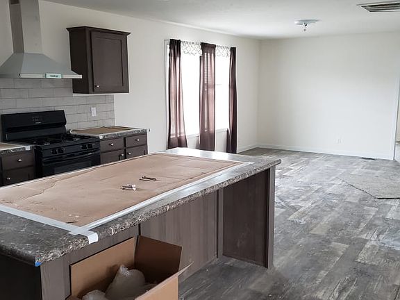 4th image of 38000 Le Chateau Blvd #293