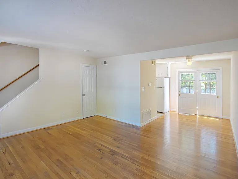 Colony Apartments — Photo 14