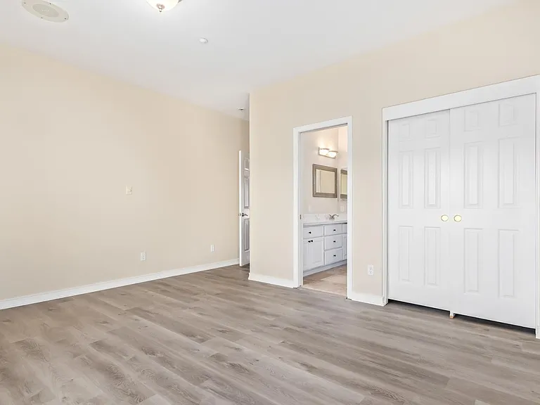 15330 E Walnut Ln — Photo 38