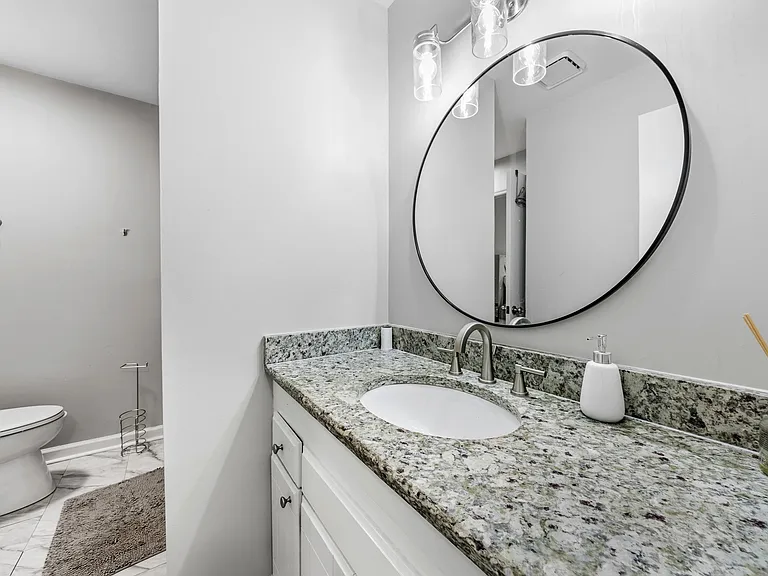 250 Sanders Ferry Rd #4 — Photo 17