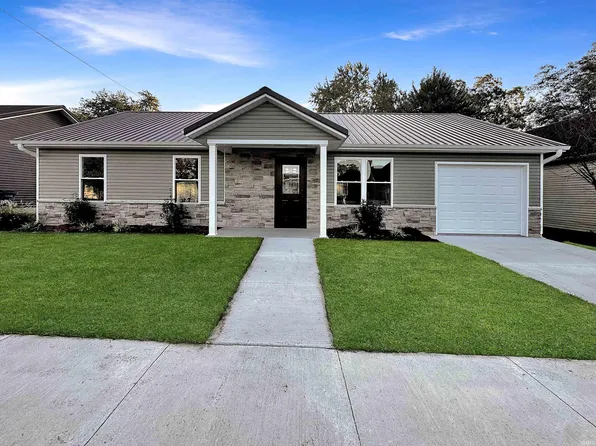 309 S Spring St, Odon, IN 47562