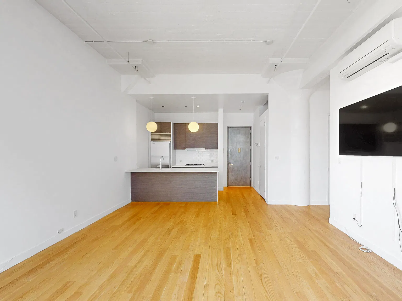 10-55 47th Avenue — Photo 3