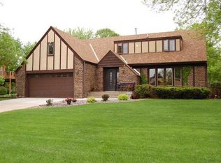 703 Columbus Ave S, New Prague, MN 56071