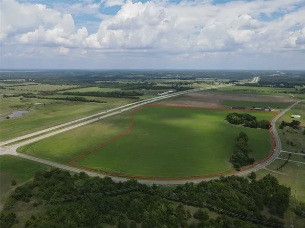 Us Hwy #82, Windom, TX 75492