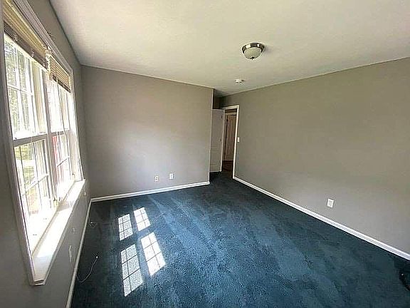 3rd image of 1422 Attica Dr