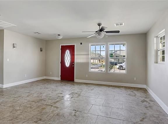 5th image of 4727 Lancelot Dr