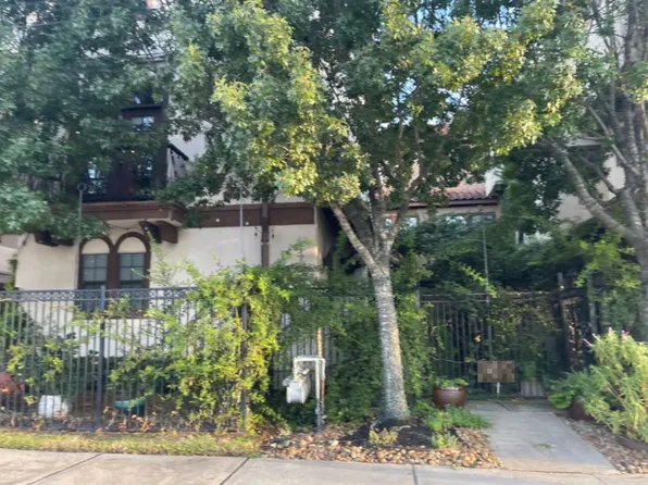 3932 Feagan St, Houston, TX 77007