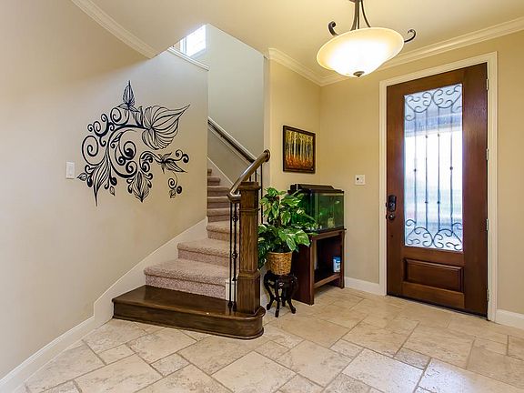 4th image of 714 Arden Oaks Dr